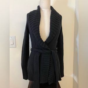Old Navy women’s black size XS sweater/cardigan